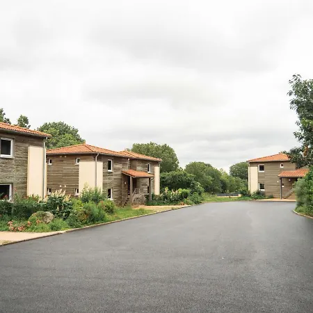 Hotel Logis Le Saint Pierre Moncoutant